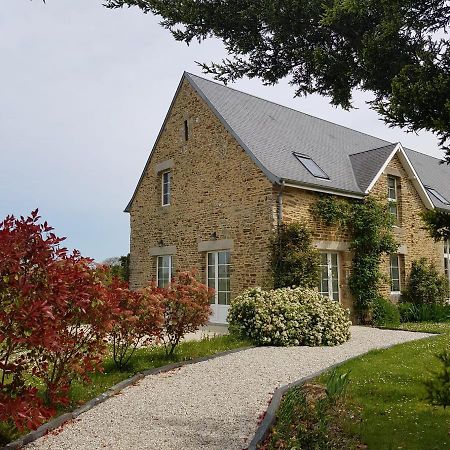 Maison Tombelaine Vains Exteriér fotografie